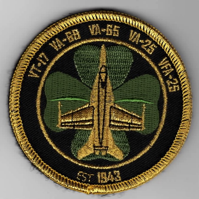 VFA-25 *EST 1943* Bullet (Gr-Go/V)